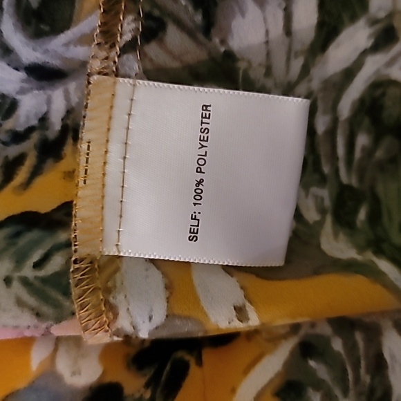 Floral Yellow Women's Top - Picture 6 of 6